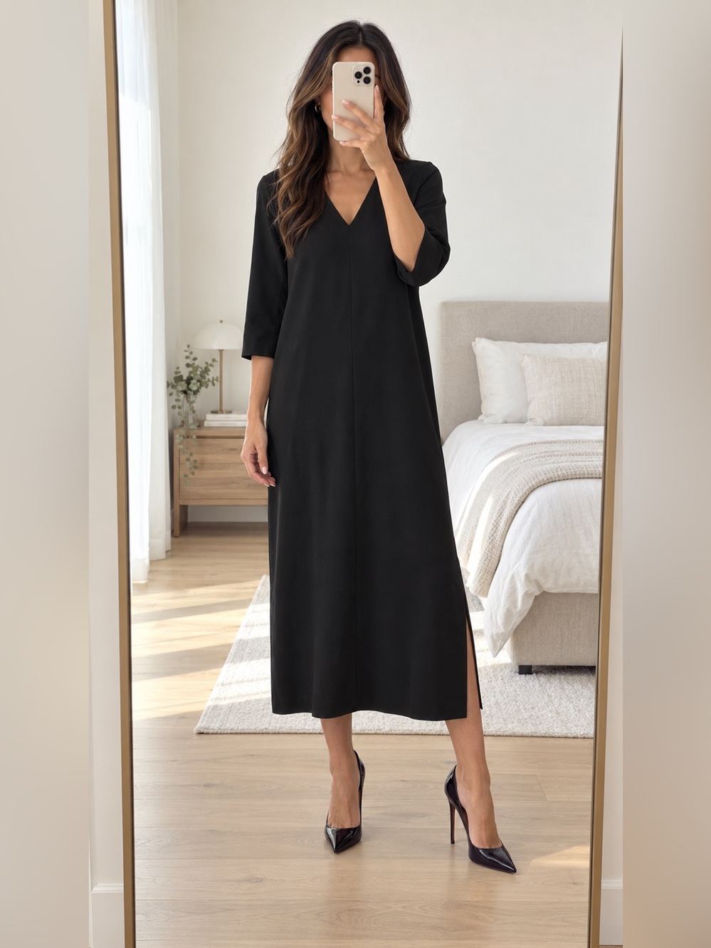 Weekend Max Mara Laziale Black Virgin Wool V-Neck Midi Dress IT 42 US 8 NWT